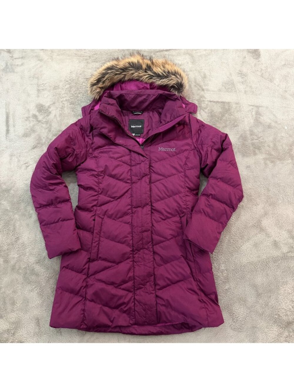 Marmot 700 Fill Down Purple Faux Fur Hood Jacket Coat MEDIUM Plum